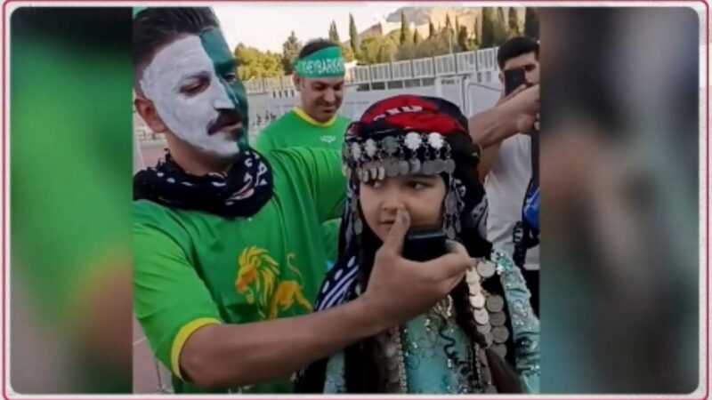 دختر خردسال لر، لیدر بی‌نظیر هواداران خیبر شد!