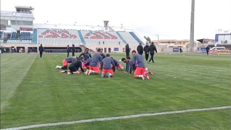 تماشای لحظات نفس‌گیر گرم کردن بازیکنان مس رفسنجان مقابل گل‌گهر!