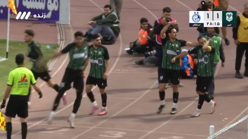 مهرداد قنبری با پنالتی تماشایی، خیبر خرم آباد را پیش انداخت مقابل استقلال!