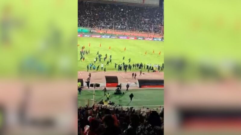 مهار نفس‌گیر پنالتی کنعانی توسط بیرانوند از نگاه دوربین هواداران تراکتور!