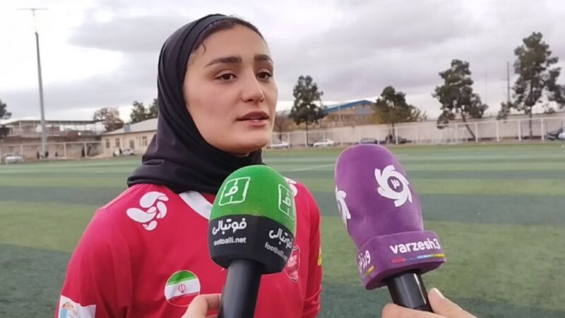 واکنش جنجالی زینب عباسپور پس از نبرد حساس با فراایساتیس در لیگ بانوان