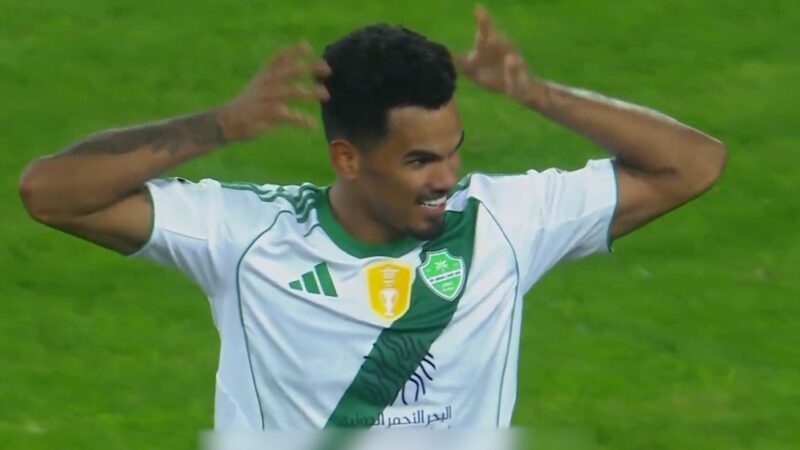 گل شگفت‌انگیز وندرسون گالنو؛ الاهلی عربستان از الشرطه عراق پیش افتاد!