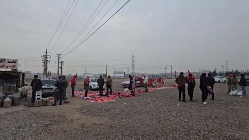 شلوغی بی‌سابقه مقابل ورزشگاه سردار آزادگان قبل از حساس‌ترین بازی شمس آذر و تراکتور!