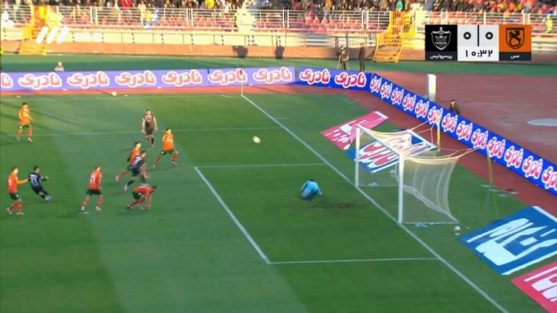 واکنش استثنایی میرزازاد سد راه گلزنی محمد عمری شد!