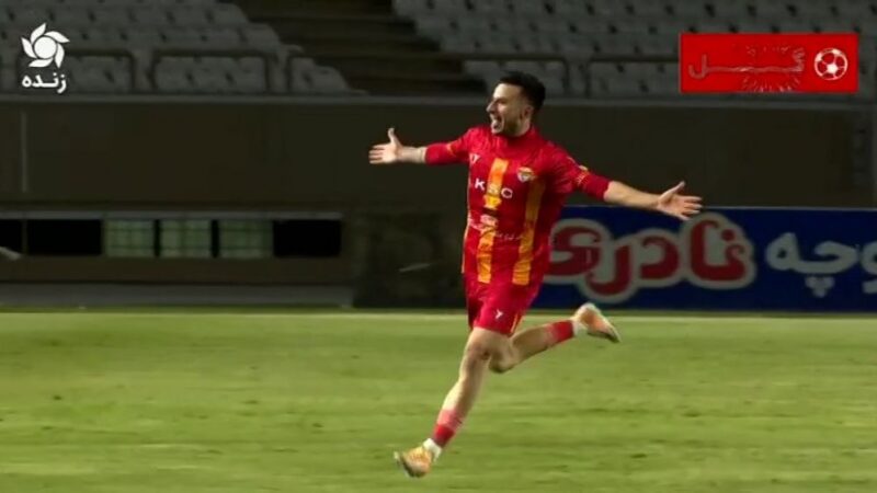 دبل احسان محروقی در دقیقه 104؛ گل دوم فولاد خوزستان به فجر سپاسی چگونه رقم خورد؟