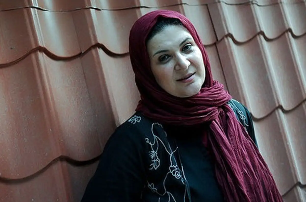 تصاویر نادر و دیده‌نشده از ریما رامین فر در جوانی و نخستین تئاتر حرفه‌ای‌اش! ۲۸ سال پیش