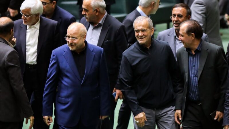 آیا نبودن دولت و مجلس، اوضاع کشور را فاجعه‌بارتر می‌کند؟ پرسشی که جامعه را به تردید واداشته است!