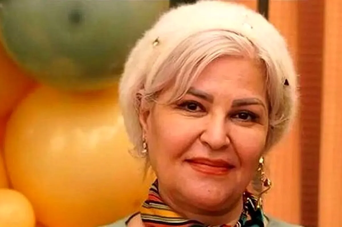 سفر به گذشته با چهره جوان و زیبا اکرم محمدی در جشن تولد منوچهر نوذری ۱۳۷۳