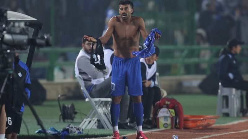 رمز کنار گذاشتن مکرر «رامین» از استقلال؛ نه کدخدامنشی جواب داد نه بازی مجازی!