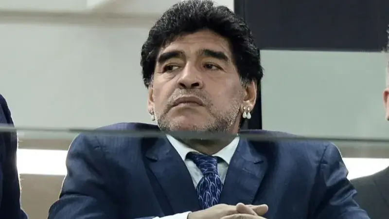 محاکمه جدید مرگ مارادونا با رسوایی عجیب قاضی‌ها از سر گرفته می‌شود!