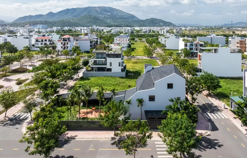 سفر زمان با عکس نایاب مازیار لرستانی در 30 سالگی؛ تصویری از سریال تاریخی «امام علی (ع)» سال ۷۵