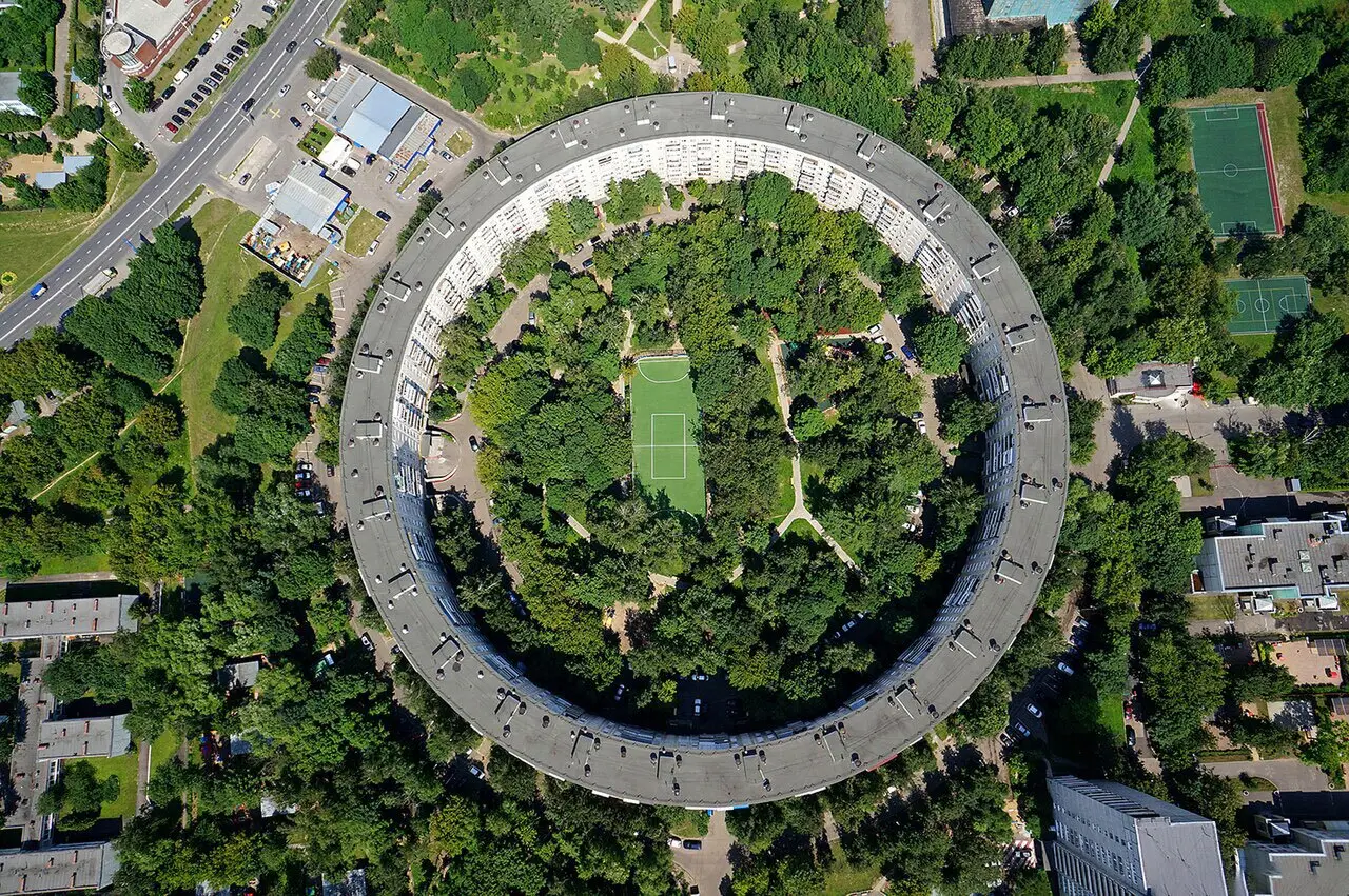 تصویری نادر از جمشید هاشم‌پور در 27 سالگی؛ لحظه‌ای که کمتر دیده‌اید!