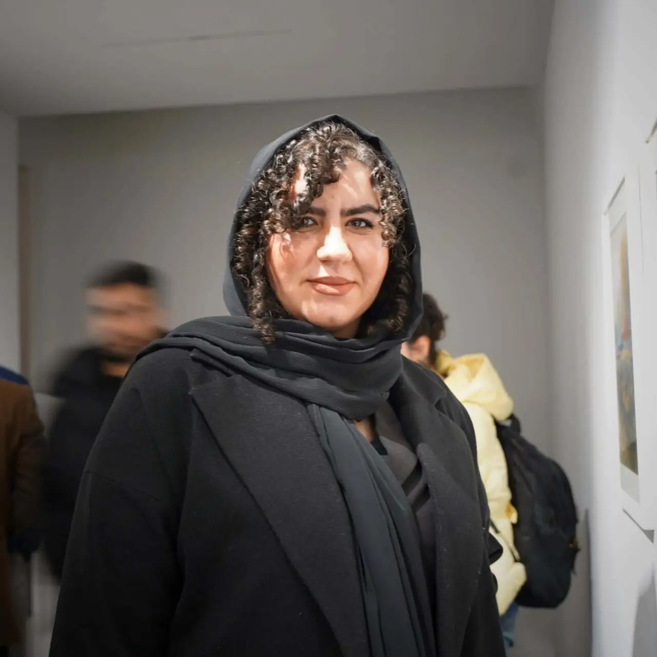 شگفتی سفر به گذشته؛ نگاهی به چهره مهناز انصاریان در جوانی و اولین فیلمش در سال ۶۴