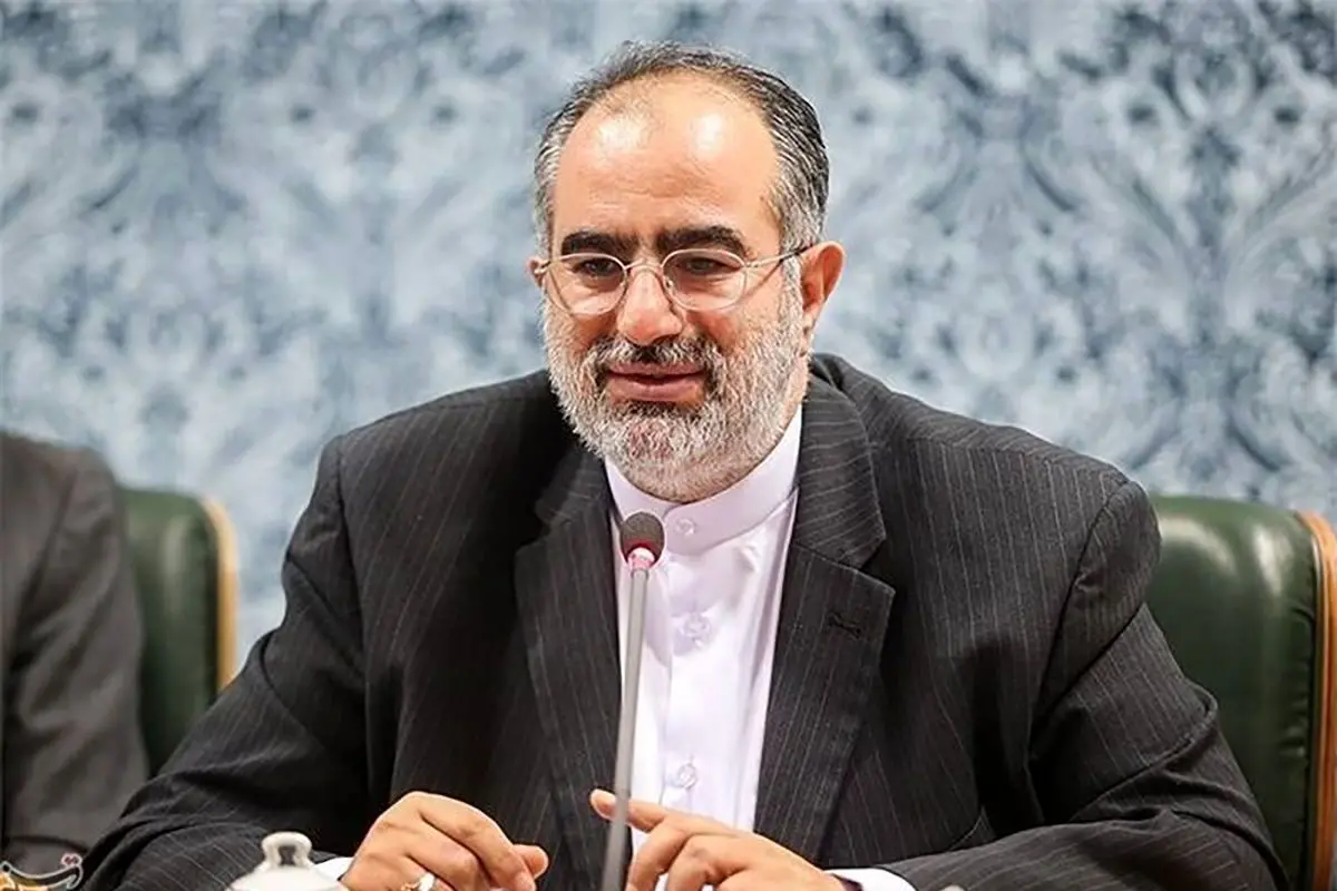 راز تصمیم‌گیری‌های پشت پرده؛ وقتی تصمیم‌سازان پیامک‌ها را نمی‌خوانند و فقط گزارش‌های موفقیت را می‌پذیرند!