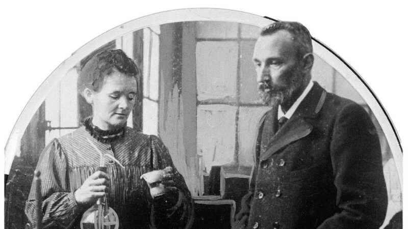 زن دانشمندی که جان خود را در راه کشف رادیواکتیویته فدا کرد!