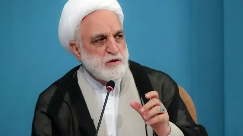 رئیس قوه قضاییه: انقلابی‌های دیروز چگونه قانون اساسی را زیر پا می‌گذارند؟