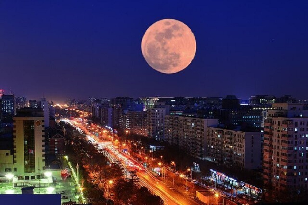 ابرماه سوم سال ۱۴۰۴ در ایران؛ رصدی جذاب زیر سایه آلودگی هوا!