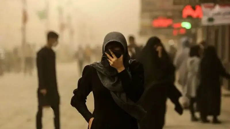 افزایش نگران‌کننده آمار فوتی‌های بهشت زهرا؛ آلودگی هوا در تهران به کجا می‌رود؟