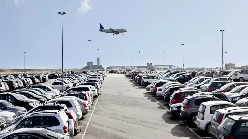 ظرفیت پارکینگ فرودگاه امام به‌زودی دو برابر می‌شود؛ پروژه‌ای که دسترسی را متحول می‌کند!