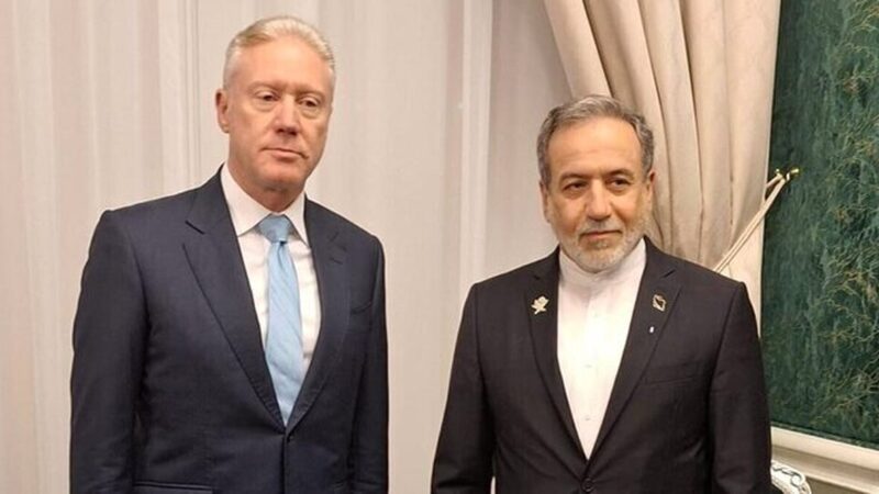 وزیر خارجه لبنان دعوت ایران را نپذیرفت: شرایط مناسب نیست / دیدار در کشور ثالث برگزار شود