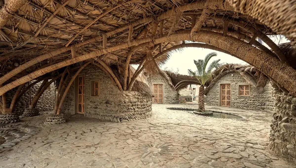 راز معماری بومی در مهمانسرای ندارگ سیستان و بلوچستان؛ تلفیق هنر کپر با نوآوری مدرن