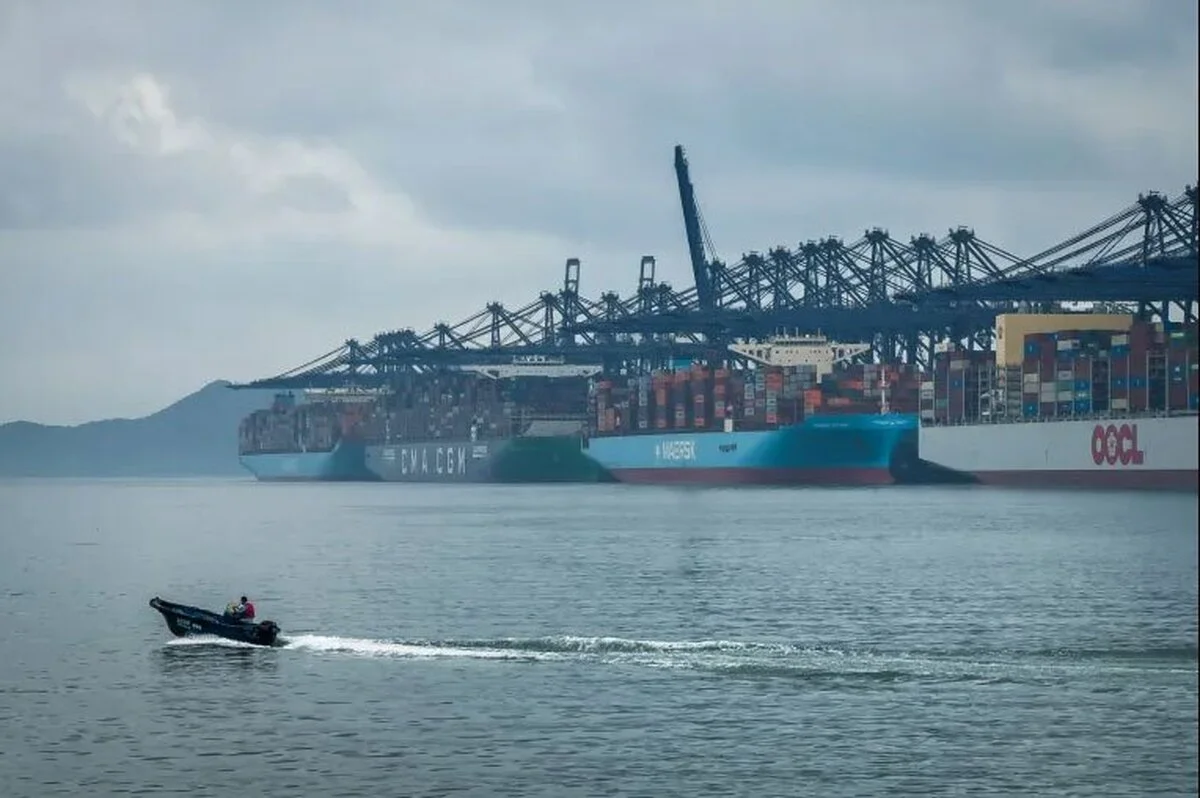 واکنش شدید آمریکا: توقیف محموله نظامی چینی در مسیر ایران در آب‌های آزاد - وب‌گردی