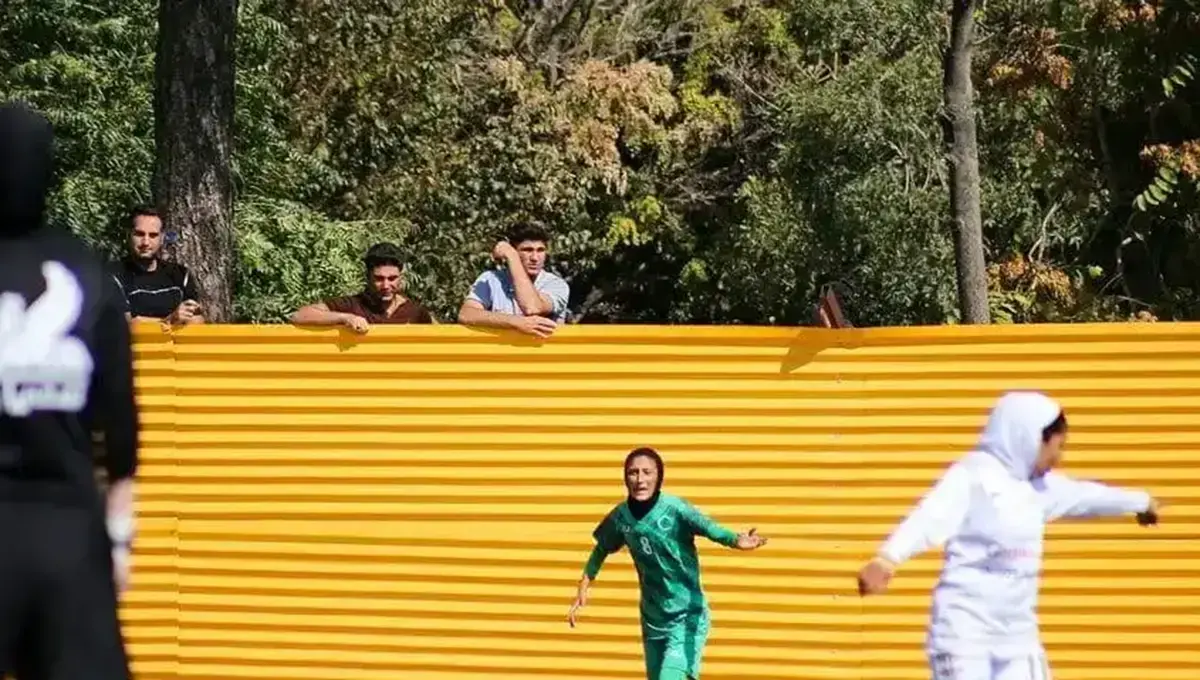 تبعیض جنسیتی علیه مردان در ورزش زنان؛ ممنوعیت عجیب ورود هواداران و خبرنگاران مرد به مسابقات!