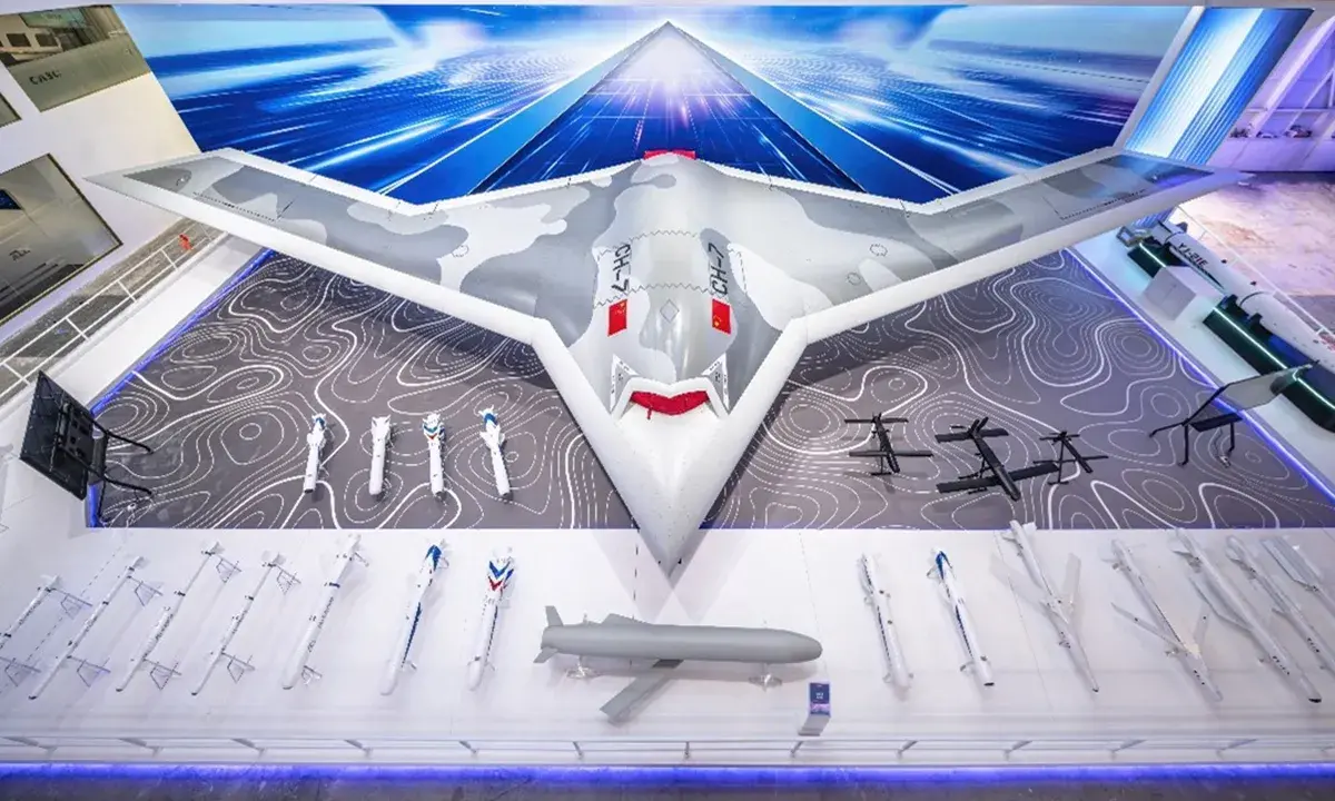 پهپاد جدید چین CH-7 برای نخستین بار در آسمان شمال غرب به پرواز درآمد!