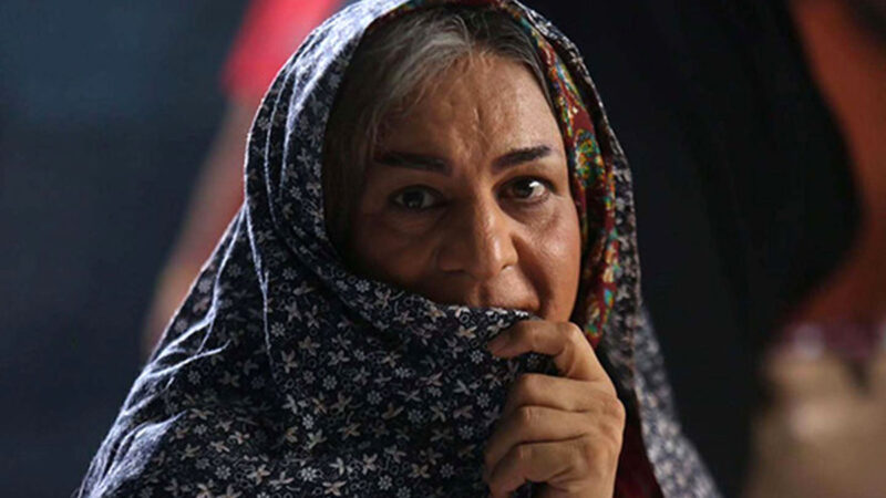 سیاوش چراغی‌پور با گریم زنانه‌ای بی‌سابقه، نقش ماندگار اکبر عبدی را به چالش کشید!