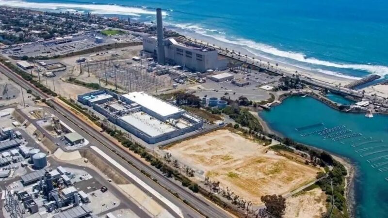 چین با کارخانه‌ای شگفت‌انگیز، آب شور را ارزان‌تر از آب شهری شیرین می‌کند!