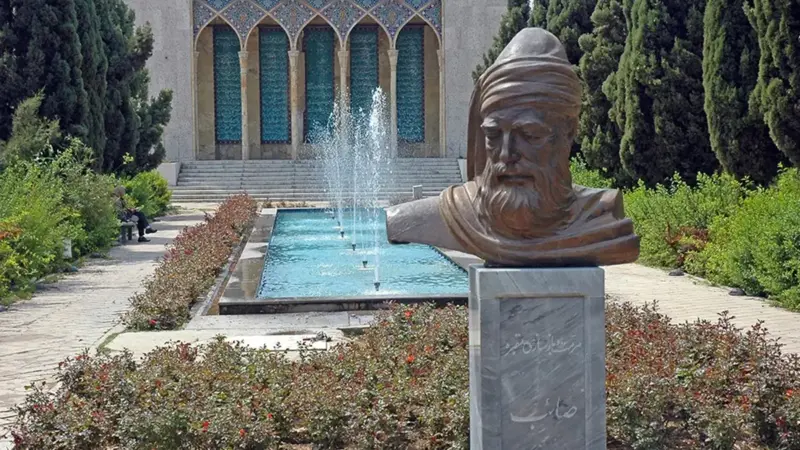 چرا نباید حاجت خود را به چرخ سفله بسپاریم؟ رموز دل شکستگان در اشعار صائب