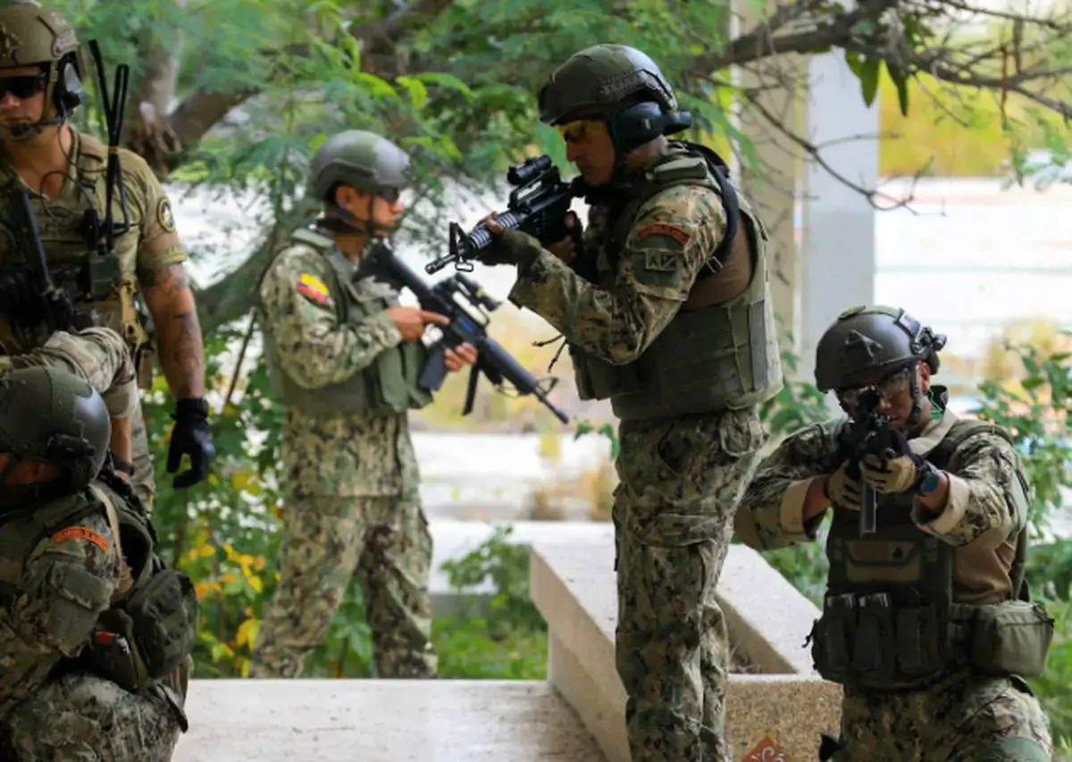 آغاز عملیات ویژه آمریکا در اکوادور برای مقابله با قاچاقچیان مواد مخدر