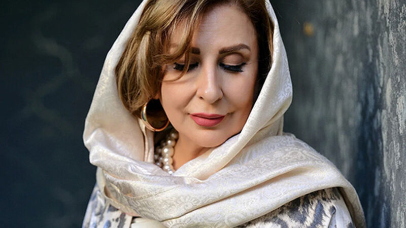 مرجانه گلچین با استایل جسورانه و اکسسوری‌های خاصش همه نگاه‌ها را به خود خیره کرد!