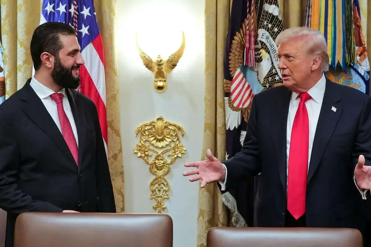 ترامپ با امضای لایحه نظامی، پایان تحریم‌های سوریه را قطعی کرد؛ دمشق در انتظار اجرای تحریم‌های ایران و روسیه