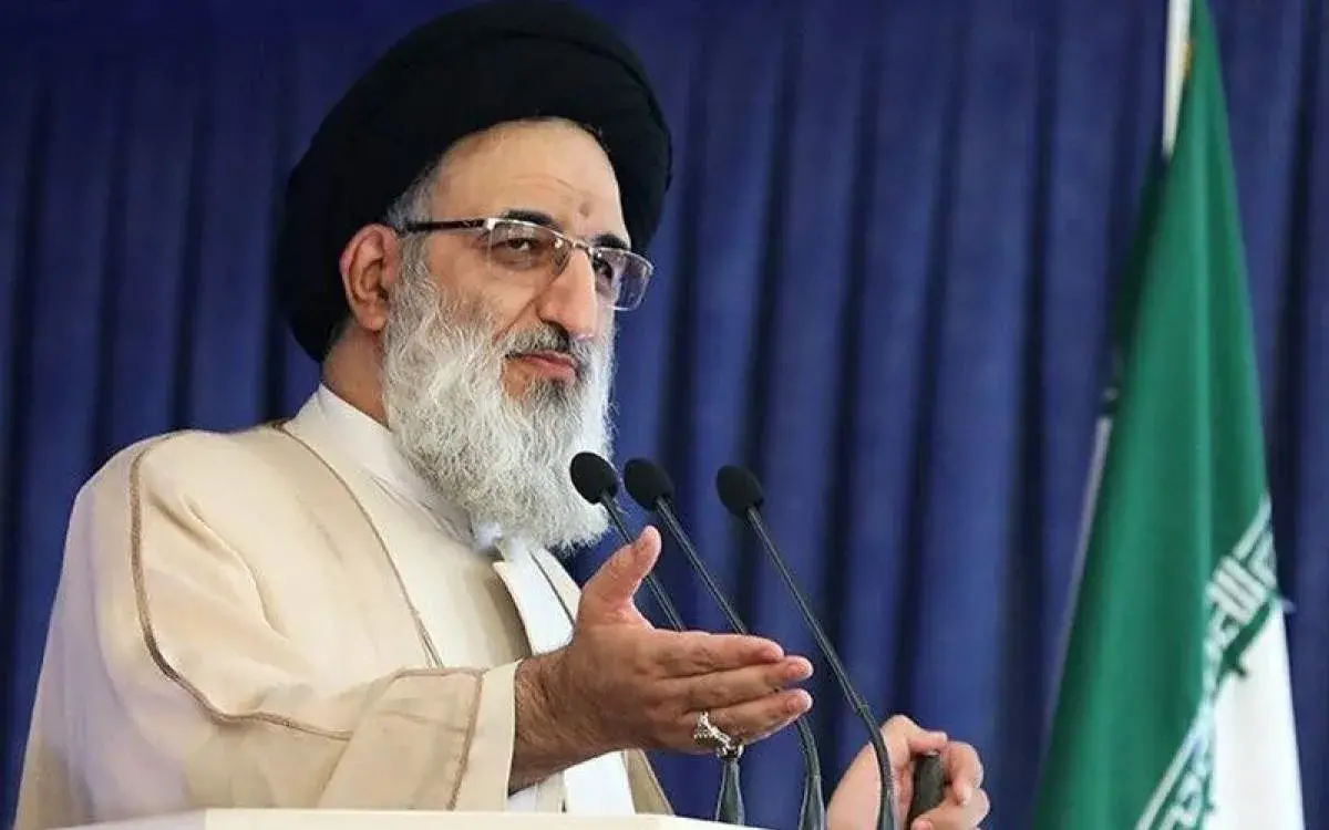 امام جمعه کرج: ایران کوتاه نمی‌آید و شعار مرگ بر اسرائیل را تا روز موعود تکرار می‌کند