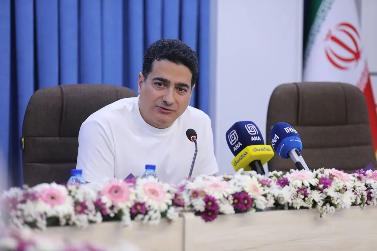 همایون شجریان آرزوی برگزاری کنسرت خیابانی را علنی کرد؛ شرط مهم او چیست؟