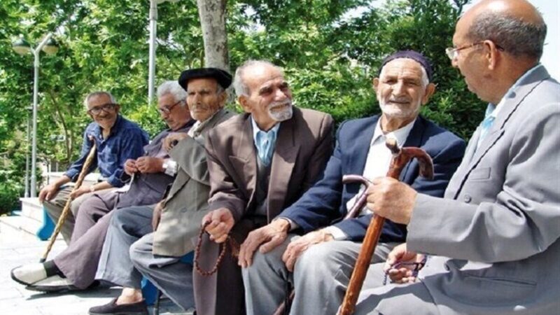 هشدار جدی درباره نقطه عطف جمعیتی ایران در 1410؛ وقتی سالمندان و جوانان برابر می‌شوند!