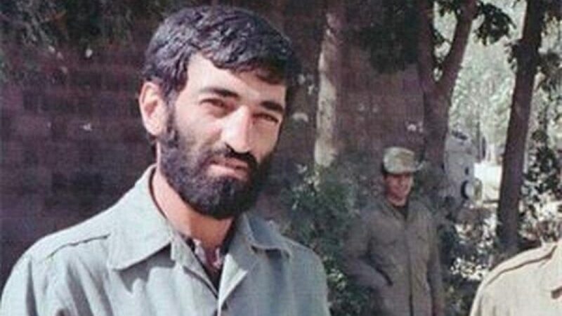 عکسی دیده‌نشده از احمد متوسلیان در ۲۷ سالگی در بیمارستان الله‌اکبر مریوان سال ۵۹