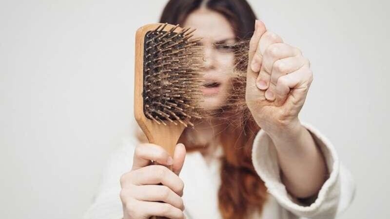 ۷ داروی گیاهی معجزه‌آسا که ریزش مو را متوقف می‌کند!