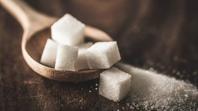 کشف نهایی دانشمندان: قندی شیرین با کالری کم که جای شکر را می‌گیرد!
