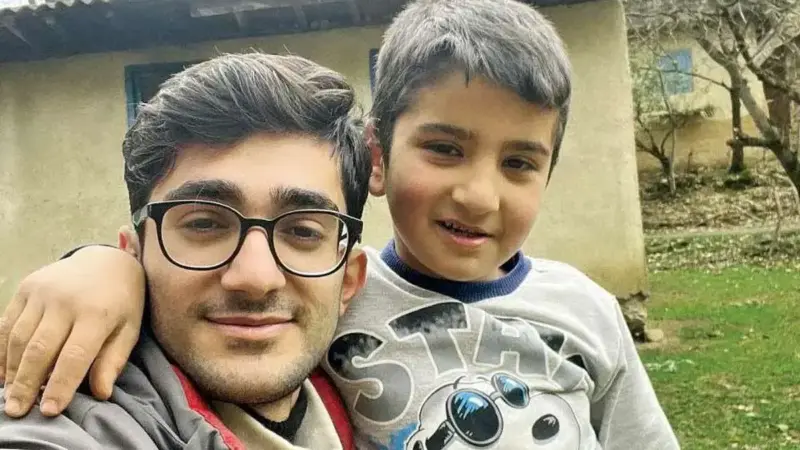 تنها دانش‌آموز روستای تاریخی ناو؛ داستان حیرت‌انگیز یک کلاس تک‌نفره در دل کوهستان!