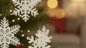 چطور با وسایل ساده خانه، برف‌های جادویی کریسمس بسازید؟
