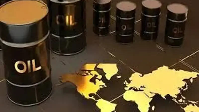 سقوط بی‌سابقه قیمت نفت در آستانه ۲۰۲۶؛ چه عواملی بازار را به هم ریخت؟