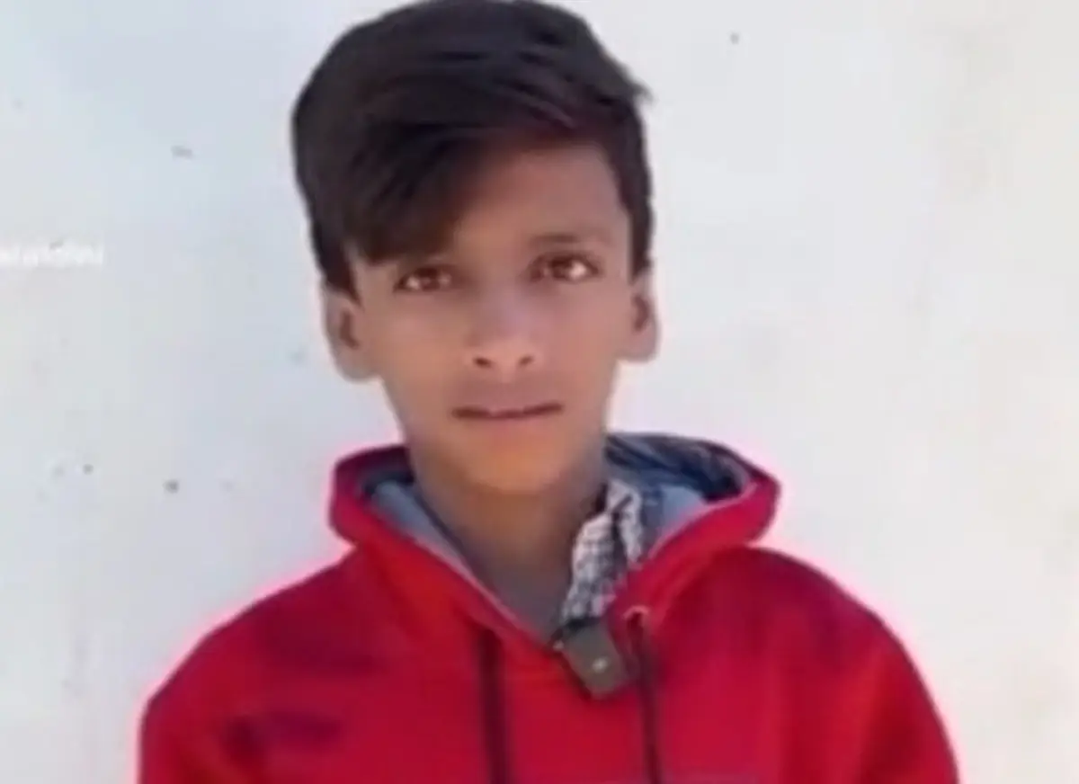 نجات جان بیش از ۶۰ نفر توسط نوجوان ۱۷ ساله هرمزگانی؛ قهرمانی که رسانه‌ها نادیده گرفتند!