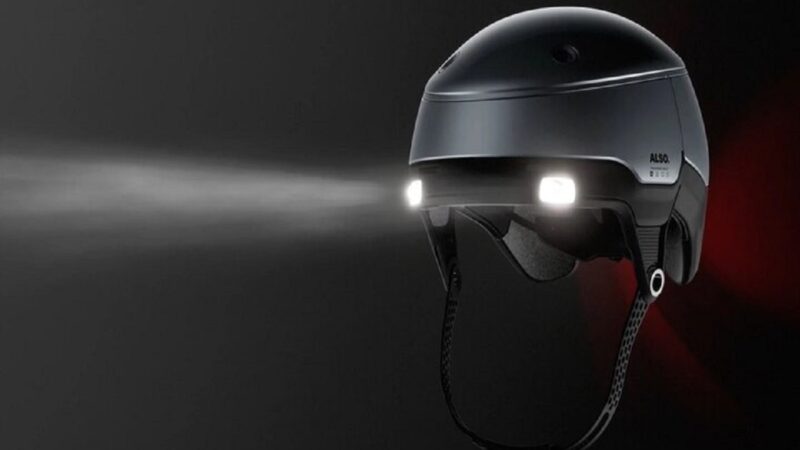 کلاه ایمنی هوشمند آلسو با سلاح مخفی‌ای که امنیت شما را تضمین می‌کند!