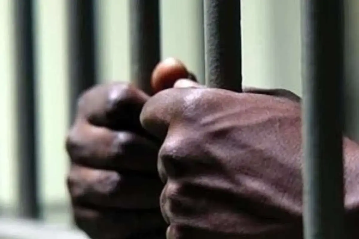 قتل هولناک دوست در غرب تهران؛ فرهاد پس از شلیک، جسد را مثله کرد!