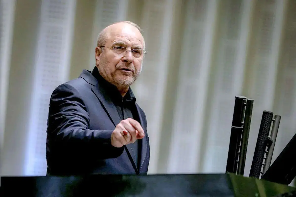 قالیباف: تحریم‌ها کاغذ پاره نیستند اما معامله با ترامپ هم اشتباه است