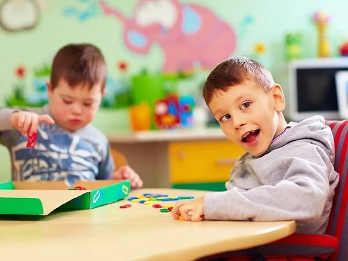 مدیرعامل انجمن اوتیسم : ۸۰ هزار کودک ایرانی مبتلا به اوتیسم هستند/ ۳۰ میلیون تومان هزینه ماهانه هر بیمار