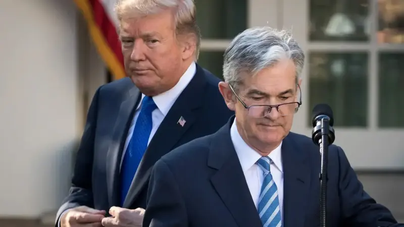 ترامپ رئیس فدرال رزرو را به شکایت تهدید کرد