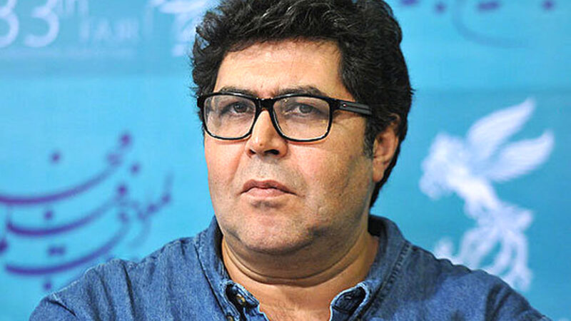 لحظه‌ای صمیمی و متفاوت از فرهاد اصلانی در کنار نوازندگان خیابانی که قلب‌ها را لمس کرد